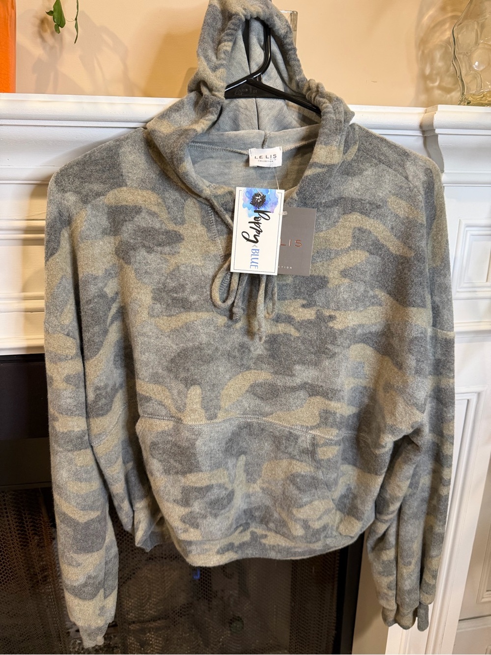 Le Lis NWT Camo Knit Pullover Hoodie Sweater Soft Cropped Boxy Large